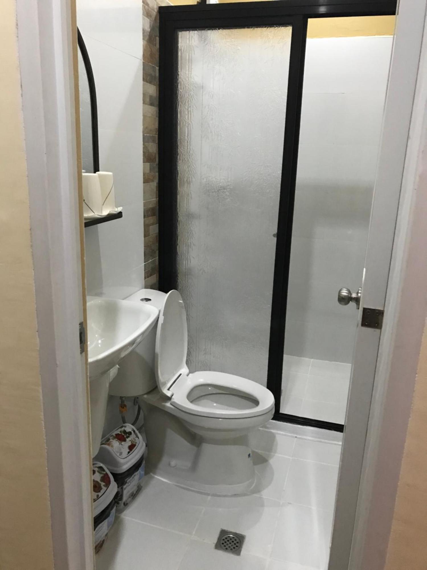 Charos Dormitel Hotel Dumaguete City Екстериор снимка