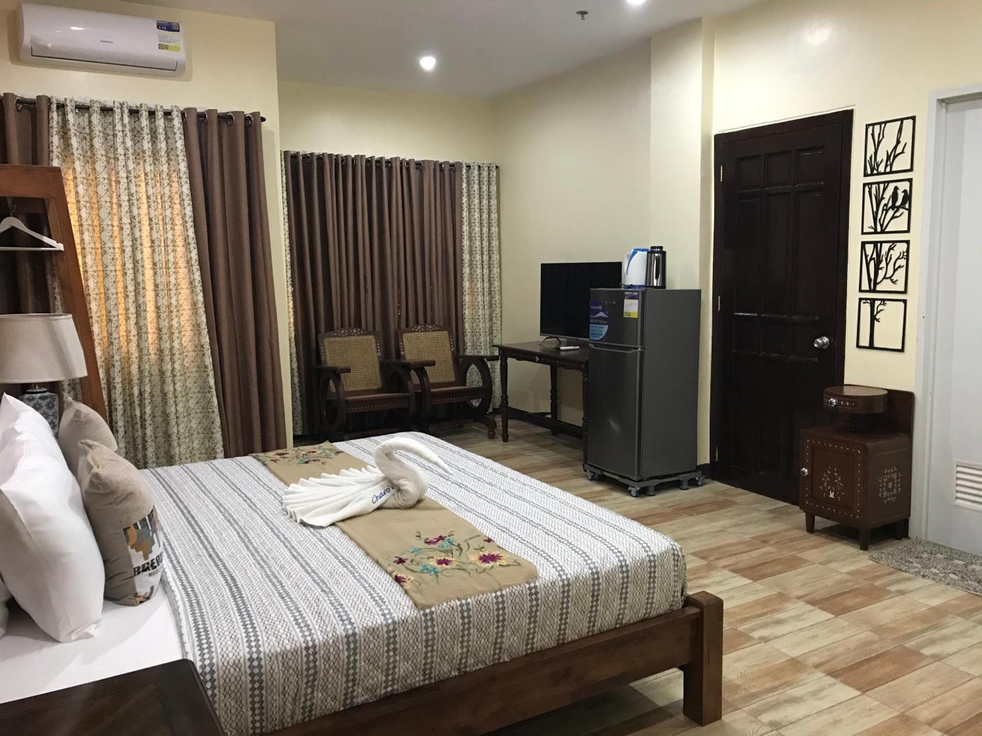 Charos Dormitel Hotel Dumaguete City Екстериор снимка