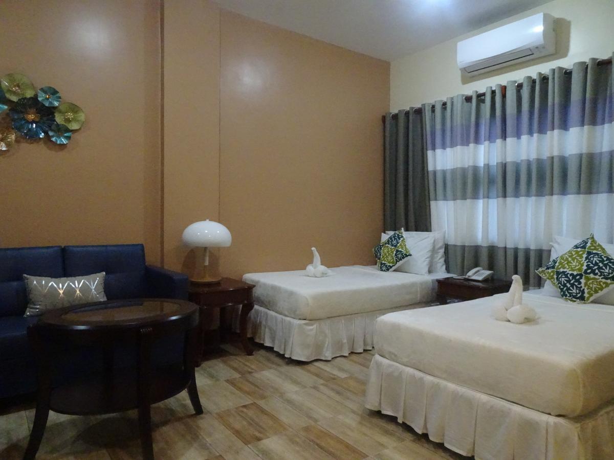 Charos Dormitel Hotel Dumaguete City Екстериор снимка