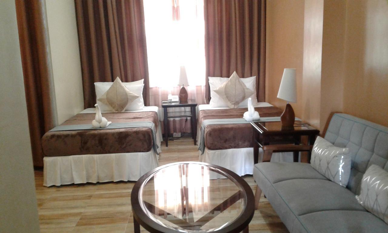 Charos Dormitel Hotel Dumaguete City Екстериор снимка