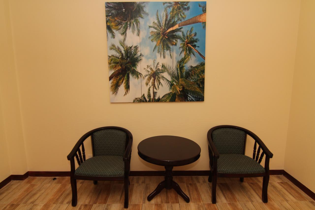 Charos Dormitel Hotel Dumaguete City Екстериор снимка